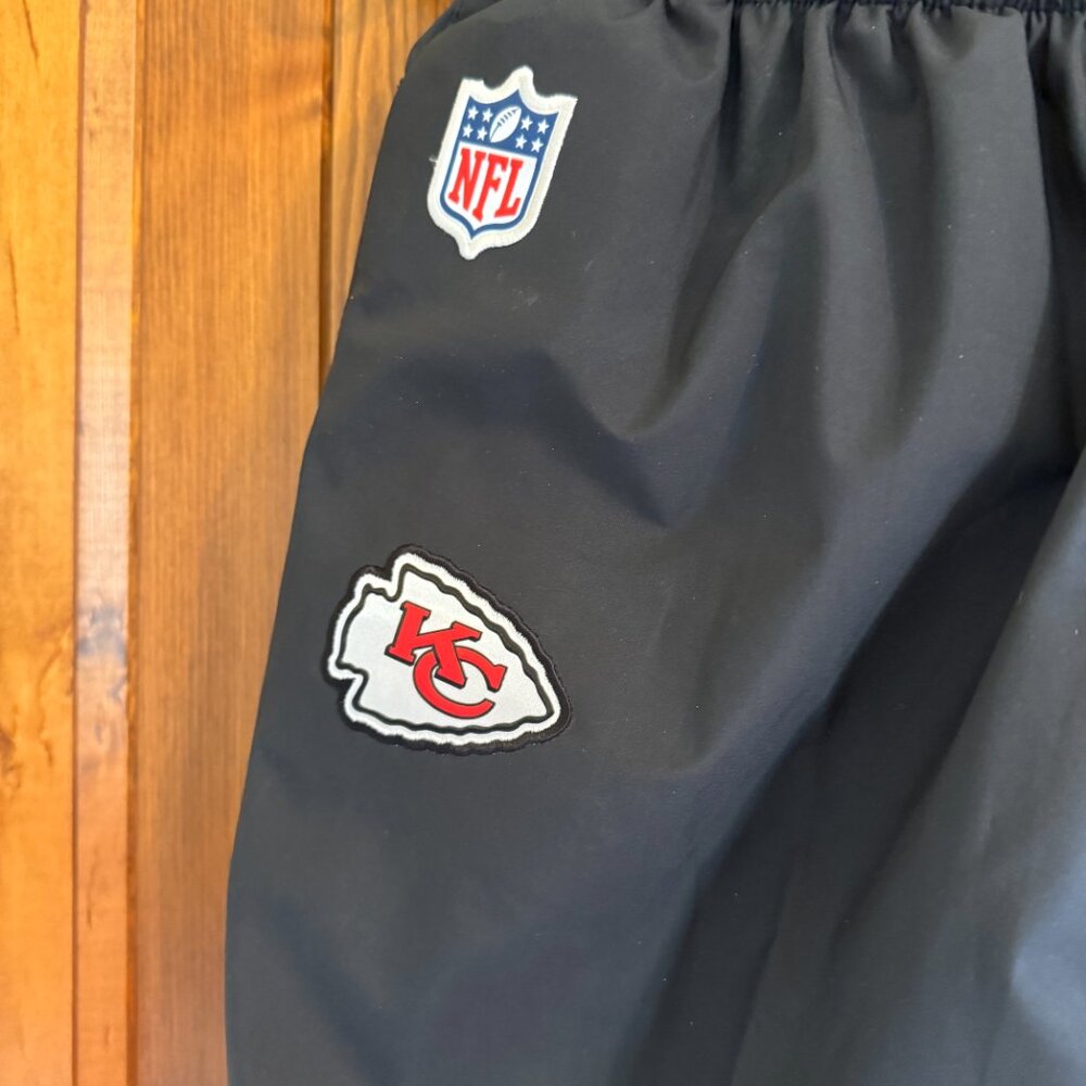 Kansas City Chiefs Coach's Rain Suit - Picture 11 of 16